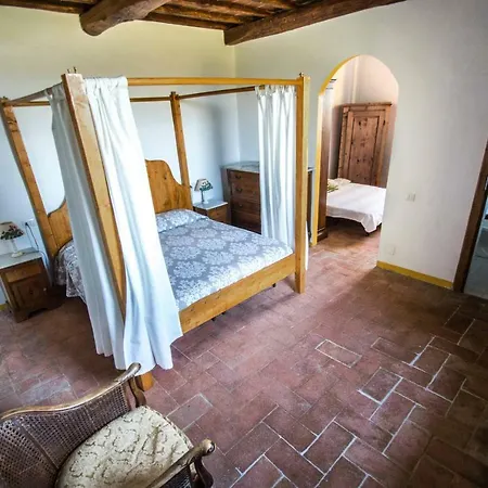 Montecorboli Farm stay
